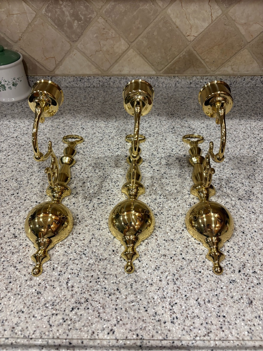 Set of 3 BALDWIN BRASS WALL SCONCE CANDLE HOLDERS W/ GLASS HURRICANE SHADES - Picture 4 of 11